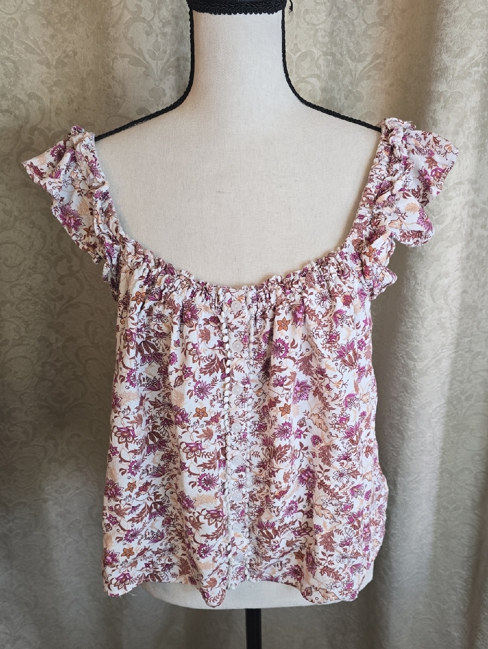 Jessica Simpson White Floral Ruffle-Shoulder Camisole with Pink Print